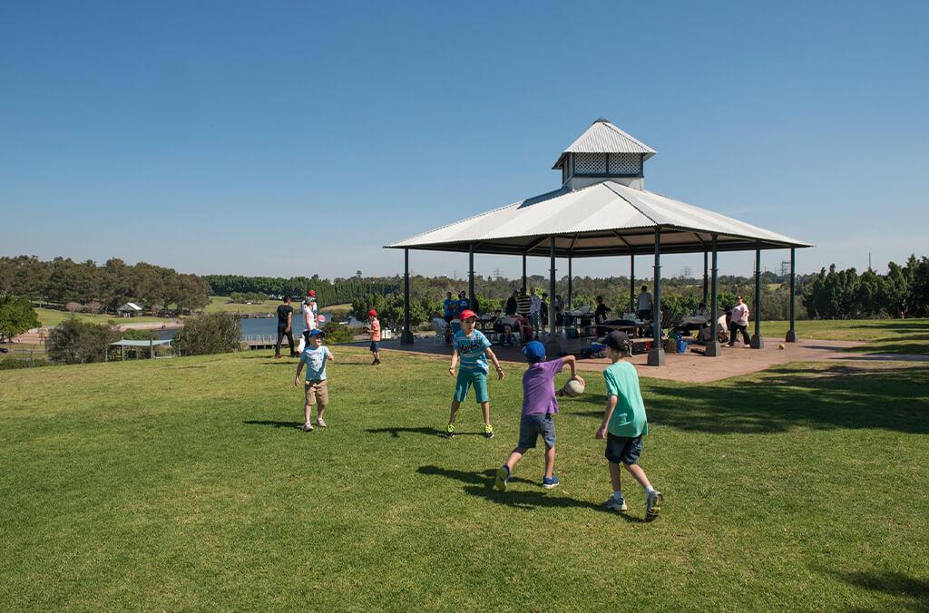 Hill Pavilion, Bicentennial Park